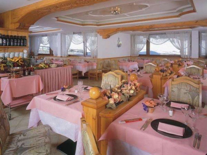 Hotel St. Raphael Madonna Zewnętrze zdjęcie