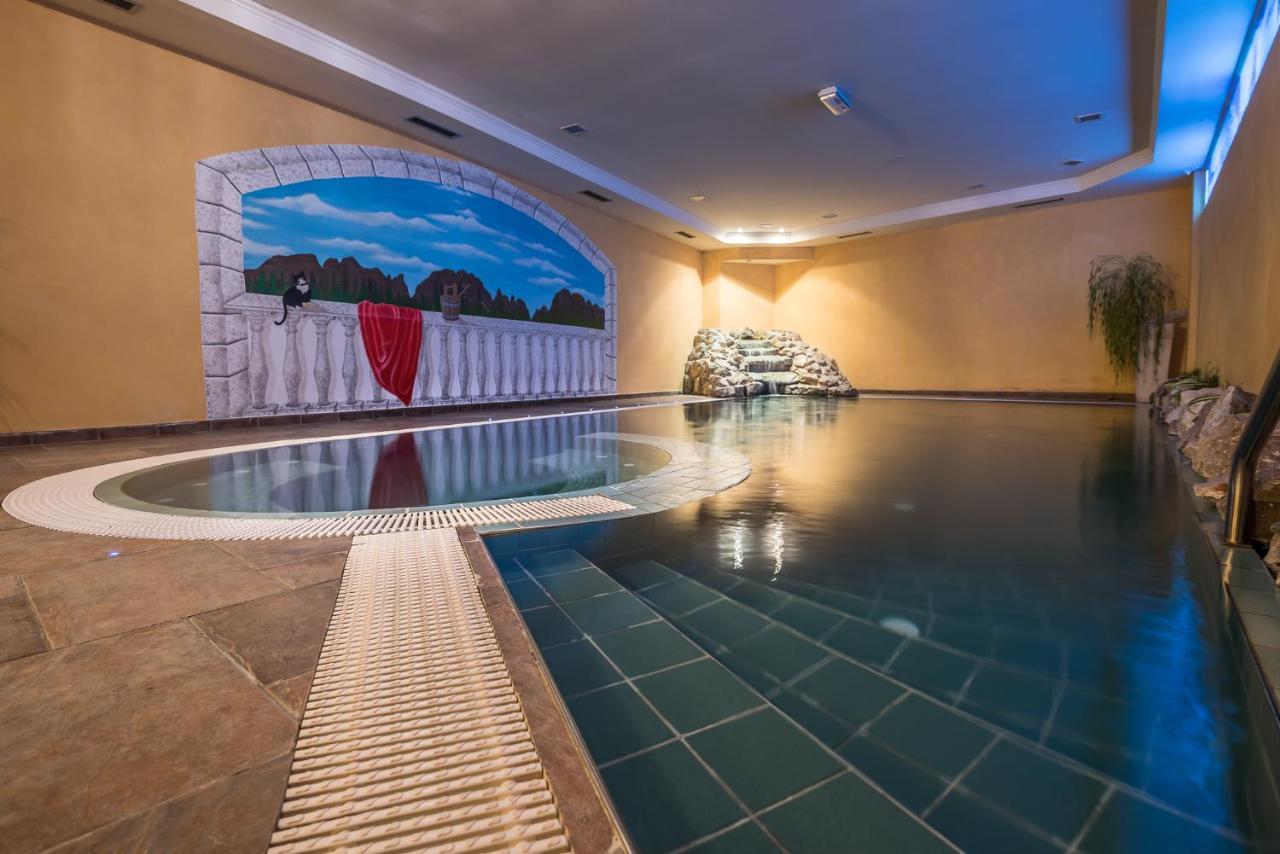 Hotel St. Raphael Madonna Zewnętrze zdjęcie