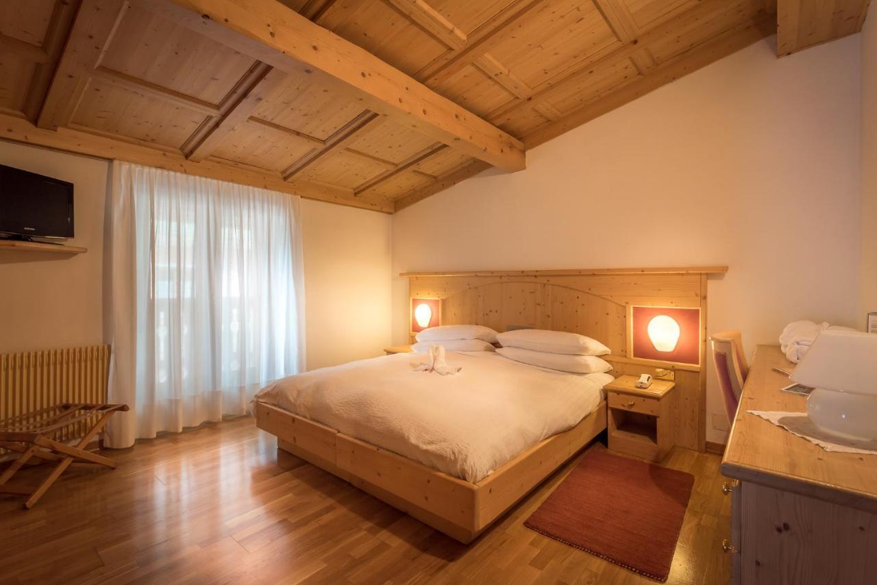 Hotel St. Raphael Madonna Zewnętrze zdjęcie